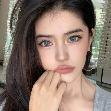 Uyaai Apex Blue Contact Lens