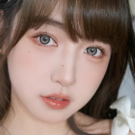 Uyaai Semporna Gray Contact Lens